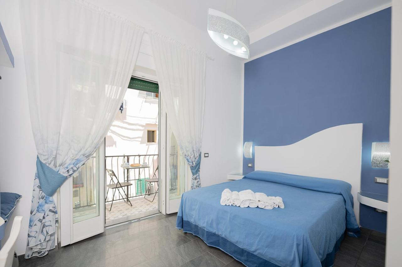La Magnolia Rooms Procida Exterior foto